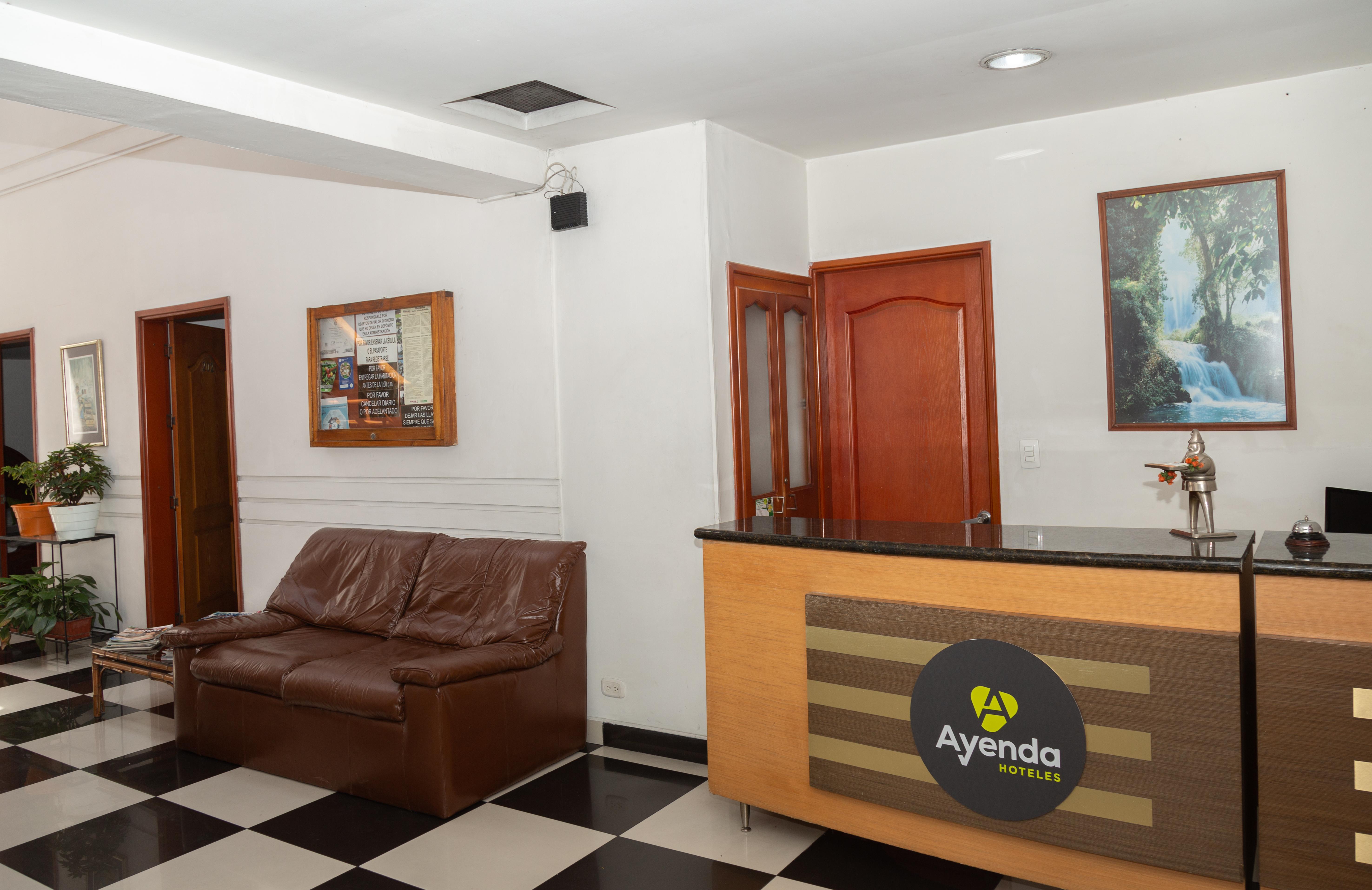 Ayenda 1131 Casa Valencia Hotel Manizales Ngoại thất bức ảnh