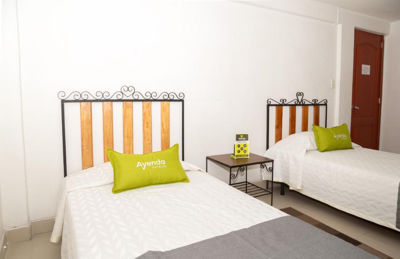 Ayenda 1131 Casa Valencia Hotel Manizales Ngoại thất bức ảnh